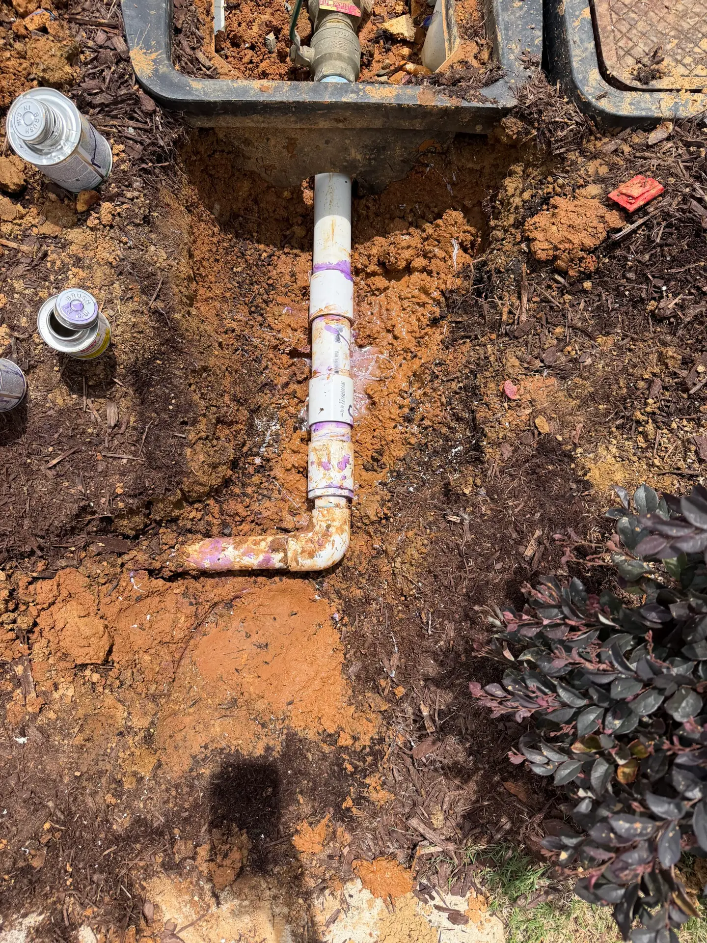 Emergency plumbing pipe repair from the 1 A+ Plumber project library